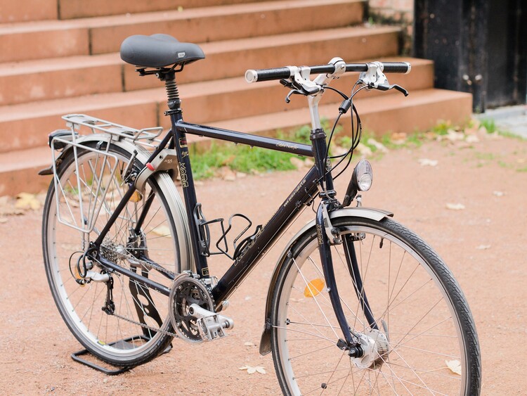 Vélo noir Koga Miyata