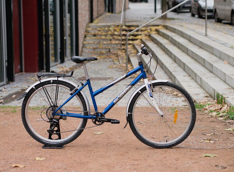 Vélo bleu Scott
