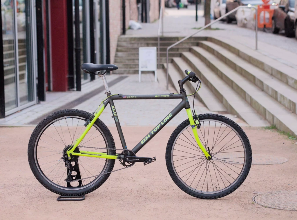 BHToplineAlu050Gris_01