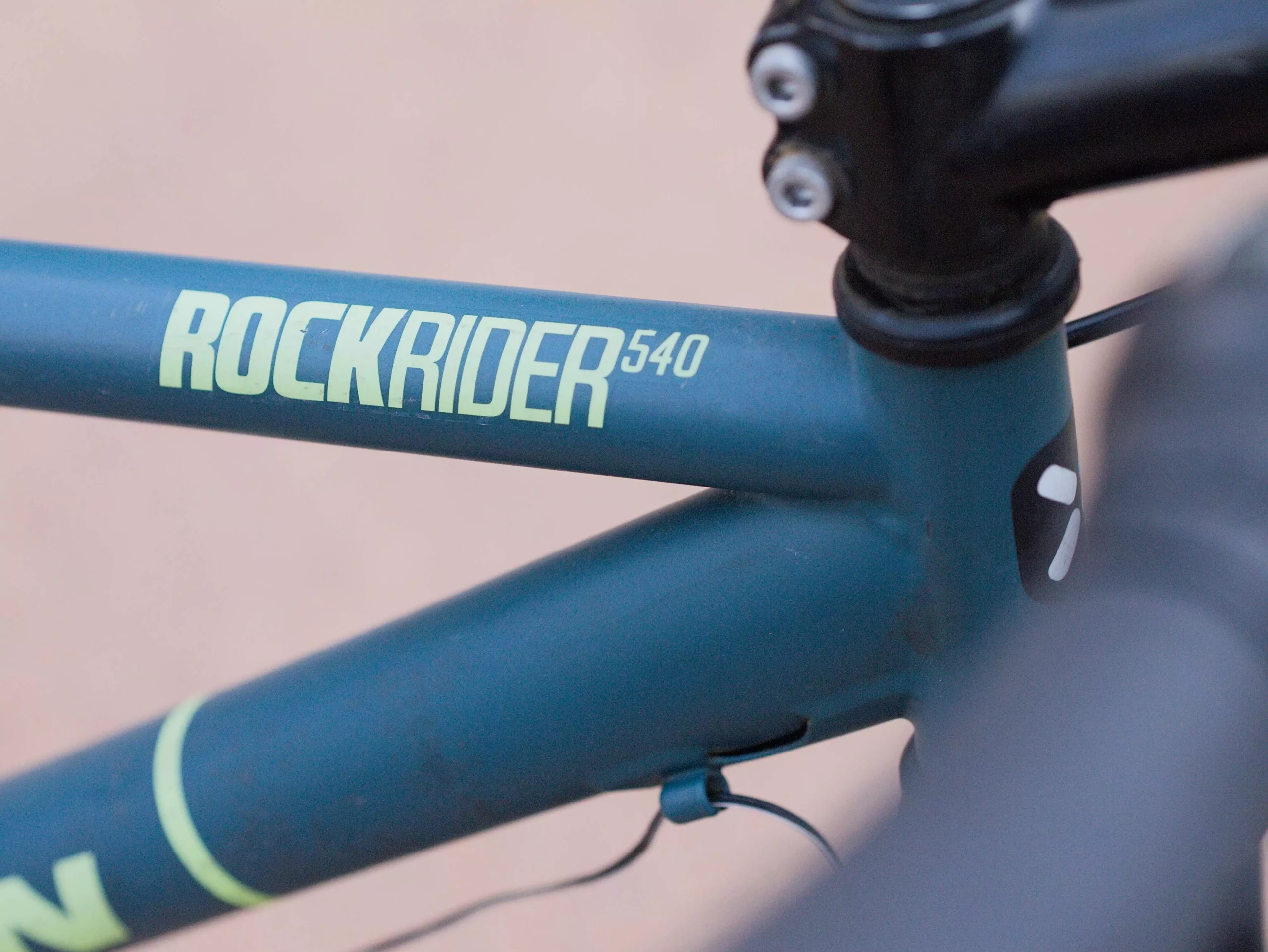 BtwinRockrider540Vert_04