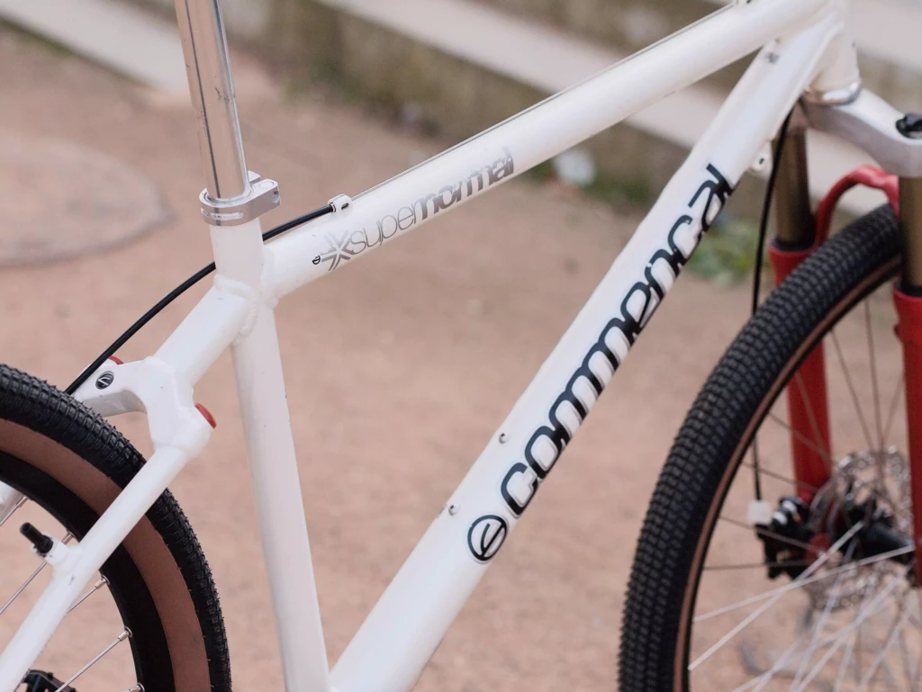 CommençalSuperNormalBlanc_04