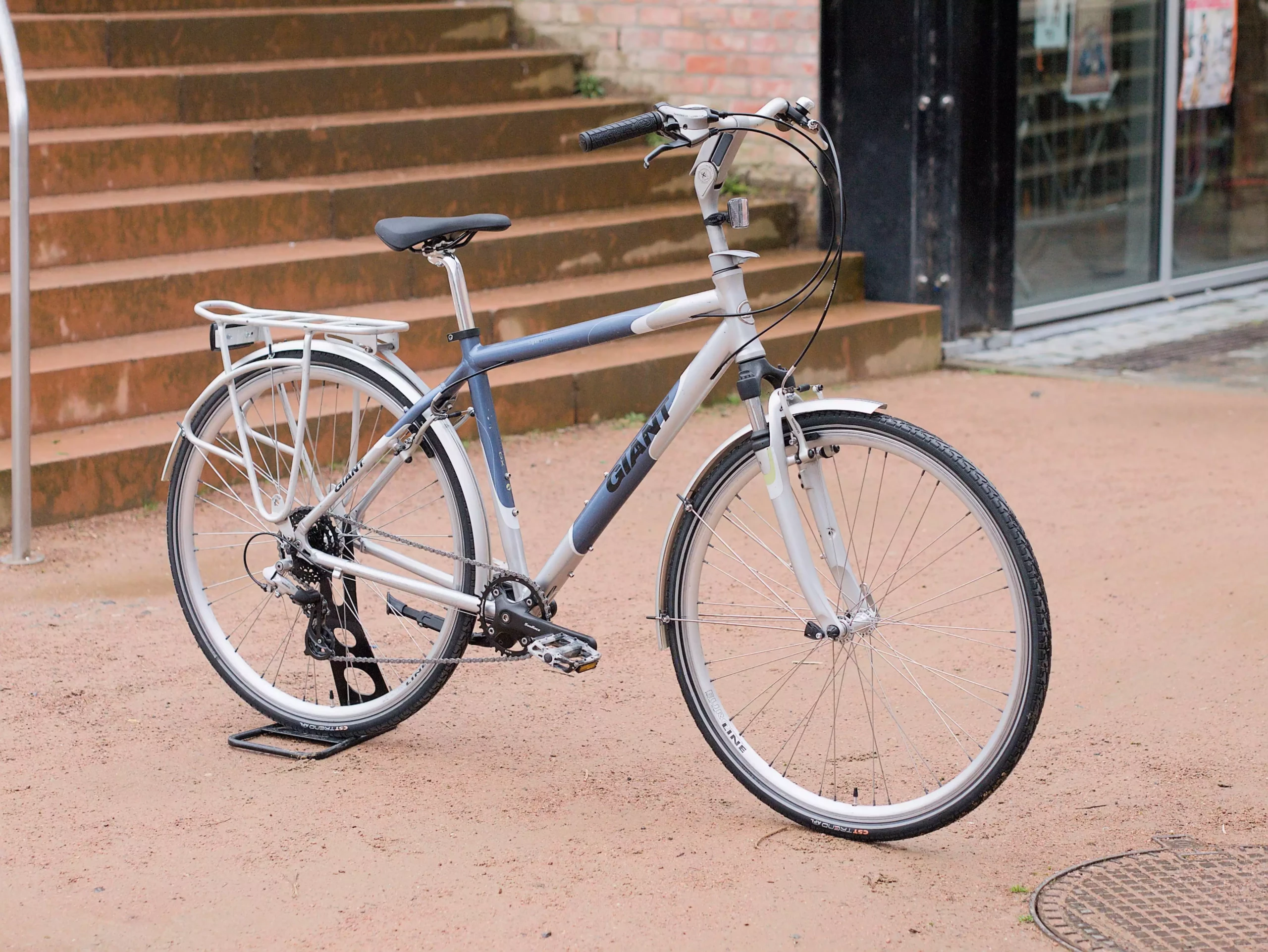 GiantEscaperDXGris_02