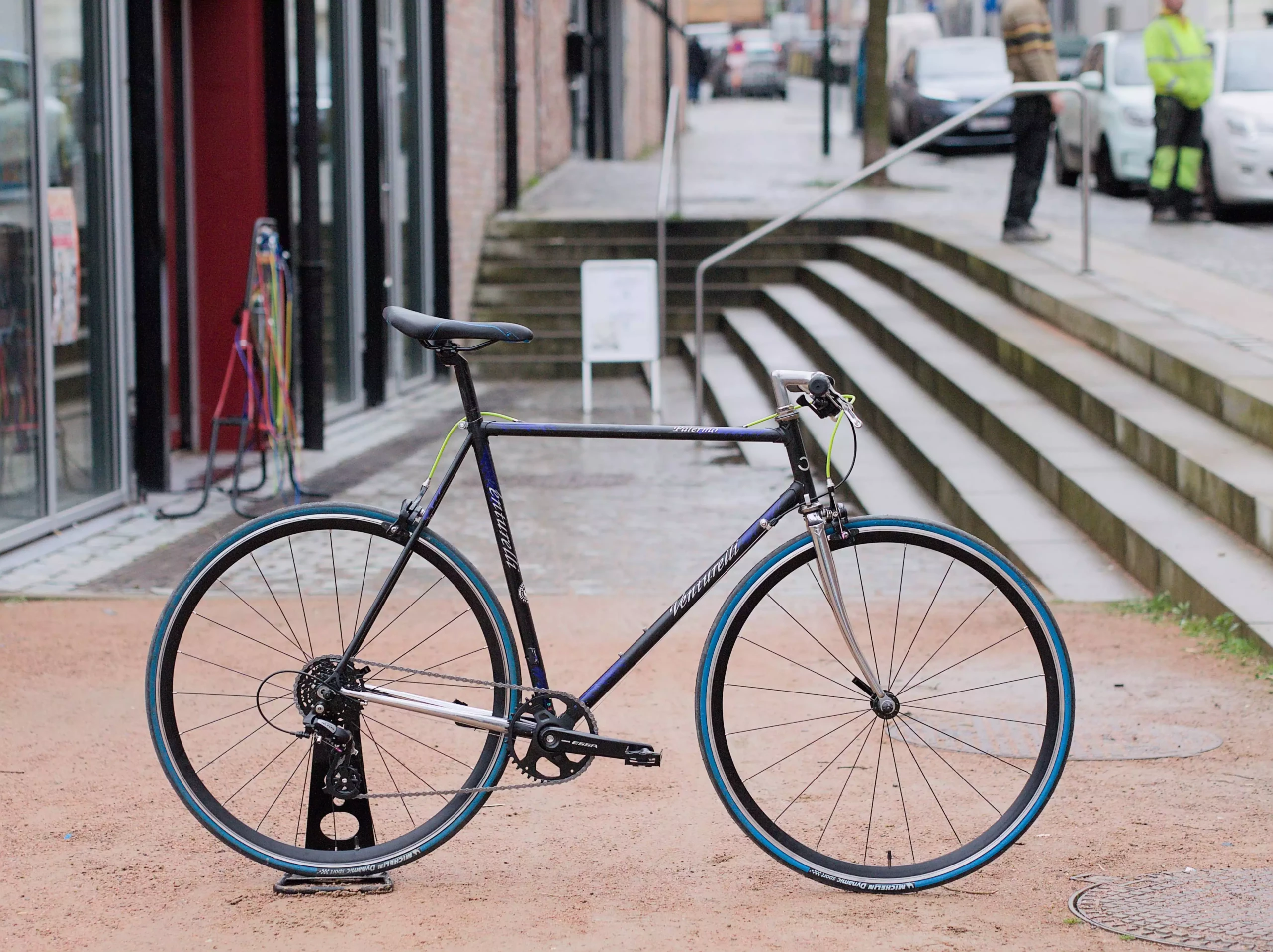 VenturelliNoirMauve_01