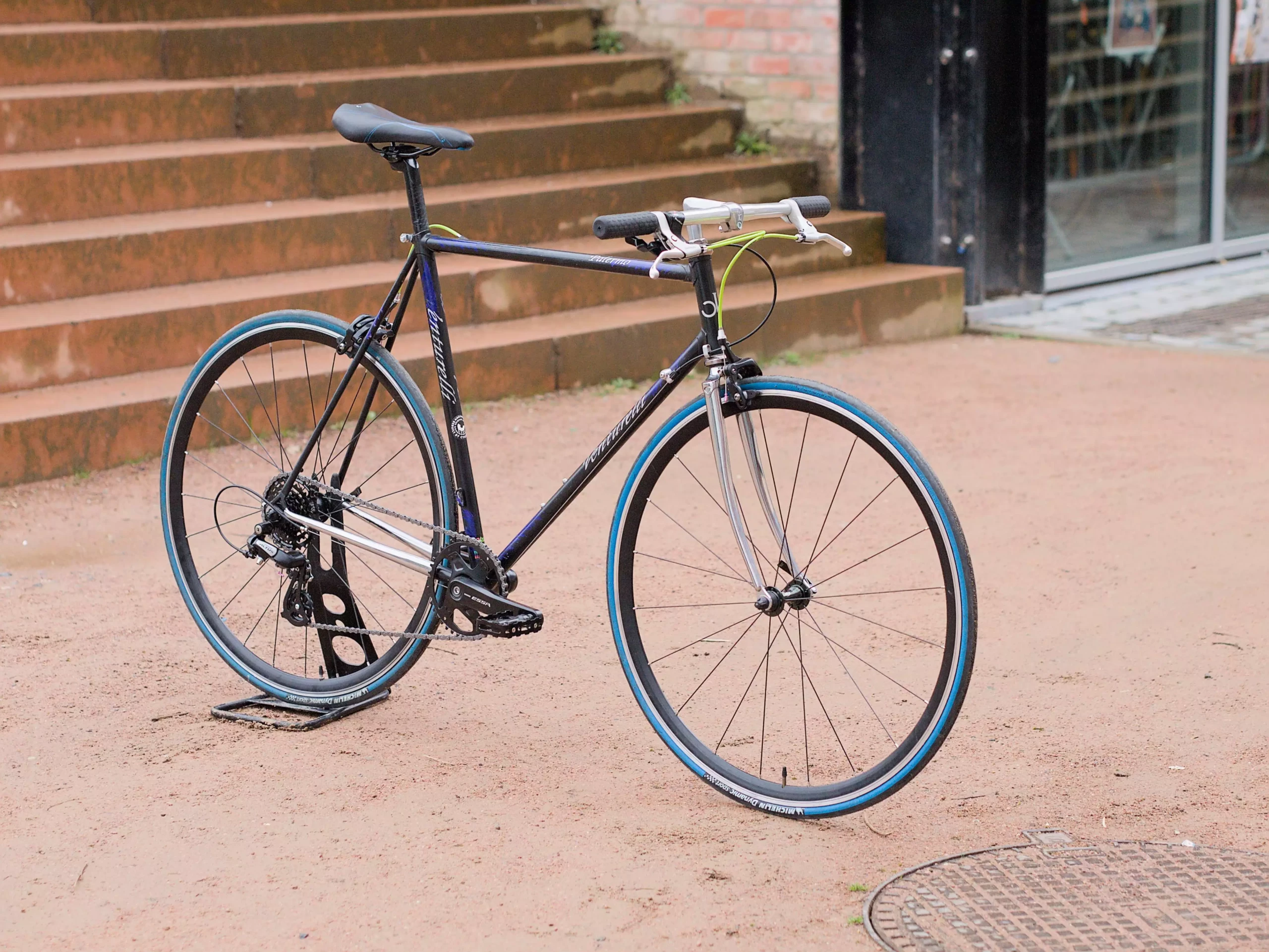 VenturelliNoirMauve_02