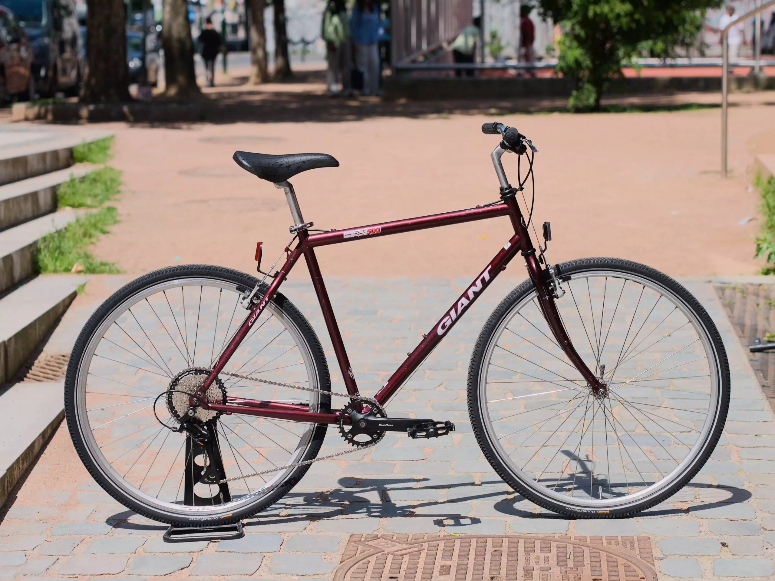 Giantx500Bordeaux_01