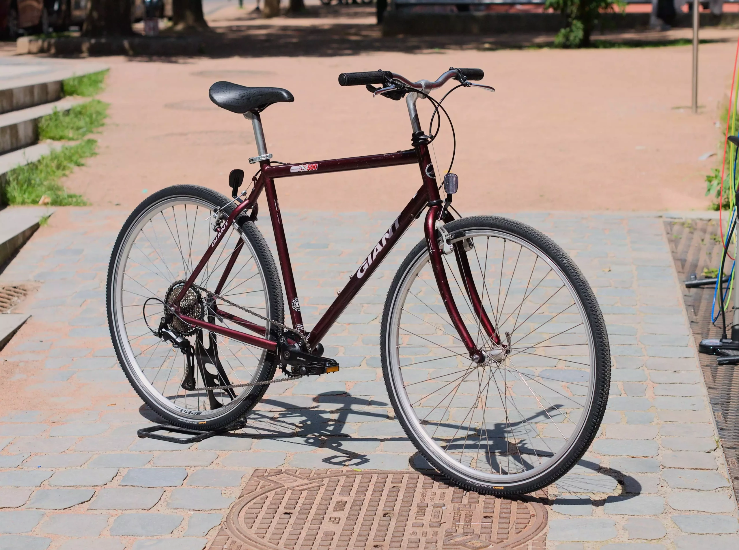 Giantx500Bordeaux_02