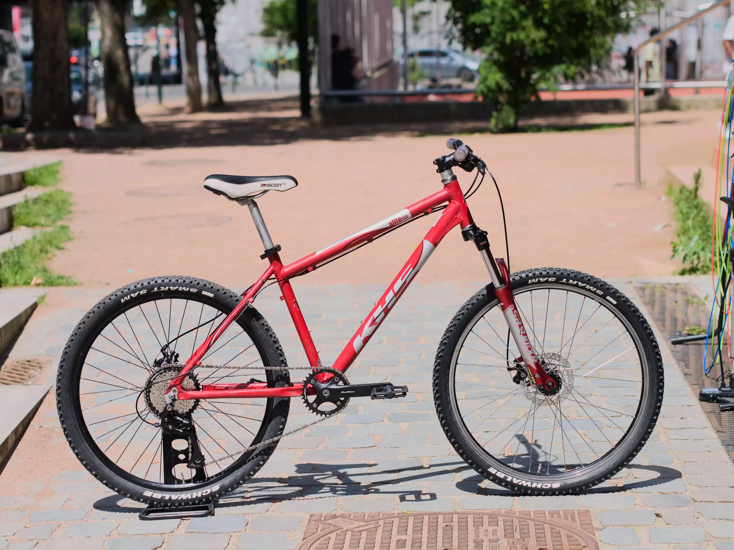 KHSAlite150Rouge_01