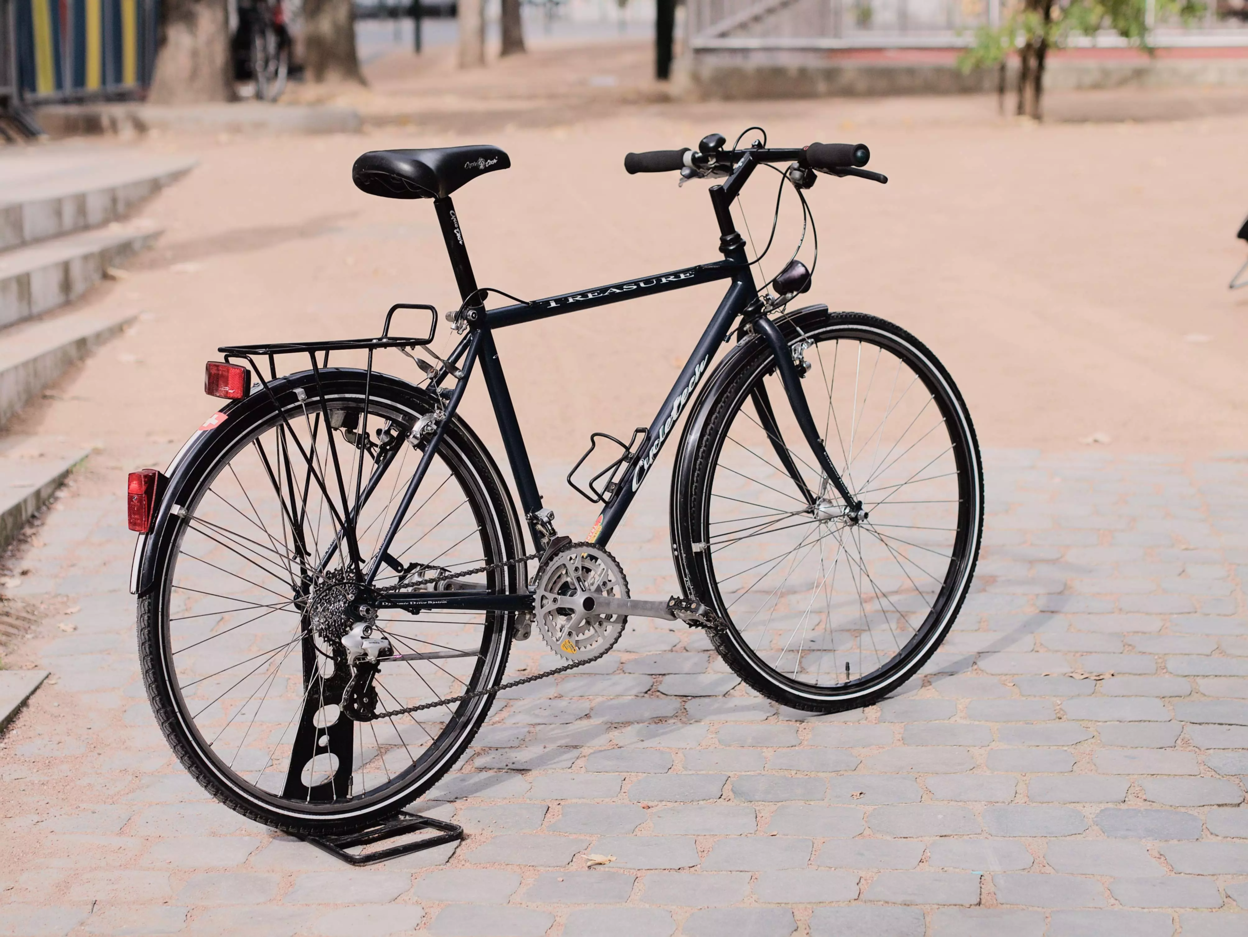 CycletechTreasure_vert_03