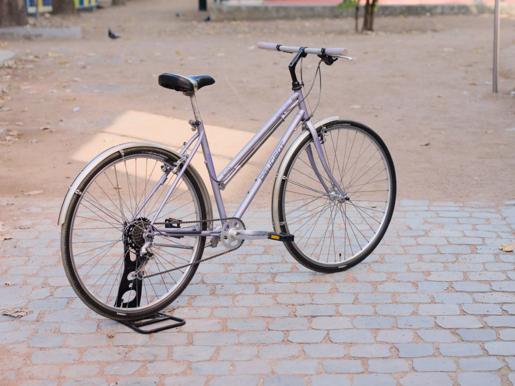 PeugeotStanford_mauve_03